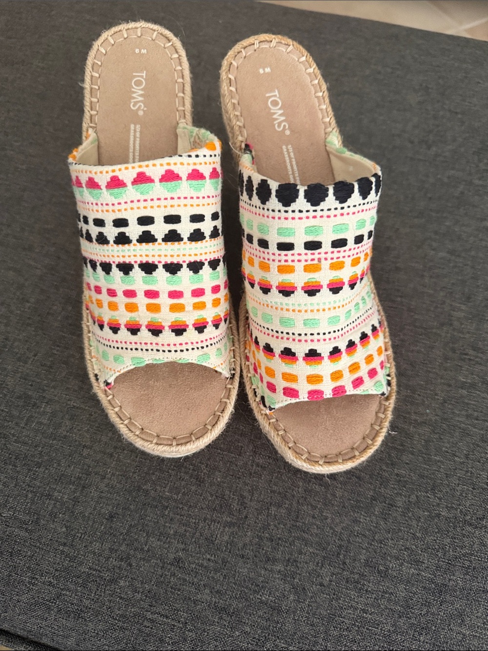 Brand new TOMS Multi-Color Embroidered Espadrille Slide Sandals